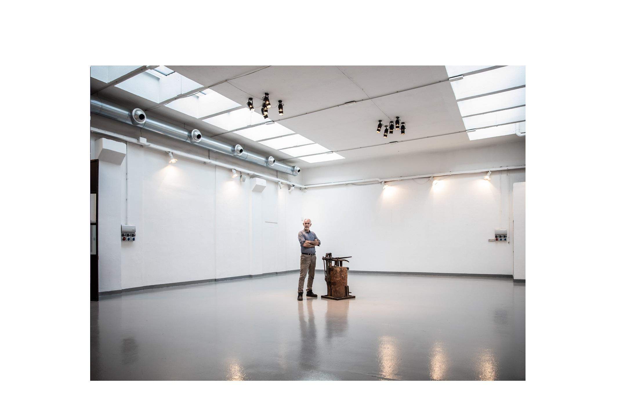 /uploads/file/695a3b890c718_3 slide 1.jpg